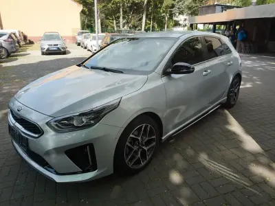 Gebraucht Kia Ceed GT GT-Line 163 PS (119 kW) 2022 Grau Limousine
