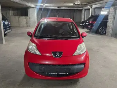 Gebraucht Peugeot 107 68 PS (50 kW) 2006 Rot Kleinwagen