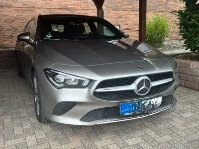 Gebraucht Mercedes CLA200 Shooting Brake