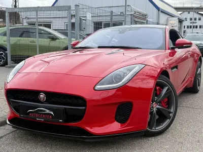 Begagnad Jaguar F-Type Chequered Flag 300 HK (220 kW) 2019 Röd Sportkupé