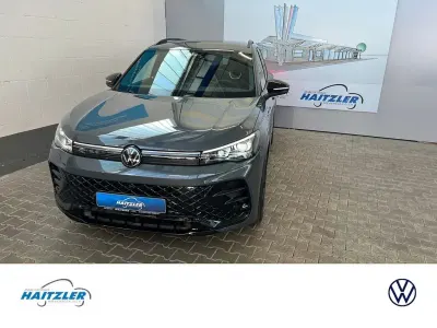 Gebraucht VW Tiguan R-line 177 PS (130 kW) 2025 Grau SUV