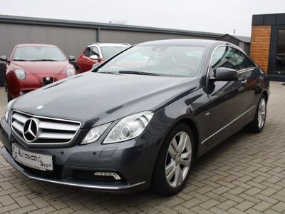 gebraucht Mercedes E250 CGI BlueEfficiency Coupe Avantgarde 2.Hand