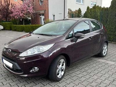 Gebraucht Ford Fiesta 69 PS (50 kW) 2009 Violett Kleinwagen