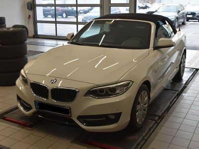Usata BMW 220 Sport Line 184 CV (135 kW) 2016 Bianco Cabrio