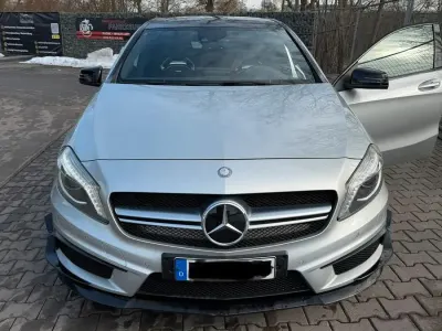 Używany Mercedes A45 AMG AMG 360 KM (264 kW) 2014 Srebrny Sedan/Limuzyna