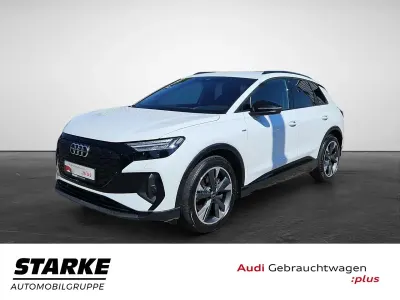 Gebraucht Audi Q4 e-tron S-Line 219 kW (299 PS) 2023 Gletscherweiß metallic SUV