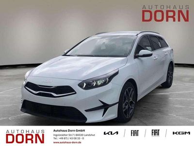 Neu Kia Ceed 101 PS (74 kW) 2025 Weiß Kleinwagen