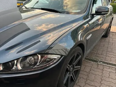 Gebraucht Jaguar XF 235 PS (172 kW) 2012 Grau Limousine