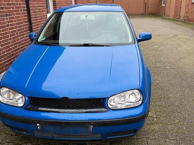 Gebraucht VW Golf IV 100 PS (73 kW) 2001 Blau Kleinwagen