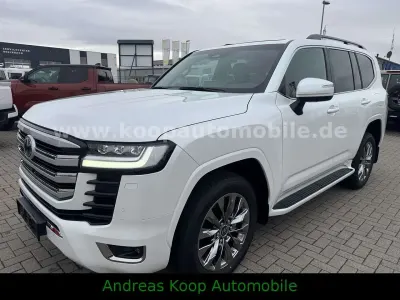 Neu Toyota Land Cruiser Premium 306 PS (225 kW) 2026 Weiß SUV