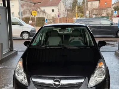 Gebraucht Opel Corsa 90 PS (66 kW) 2009 Schwarz Kleinwagen
