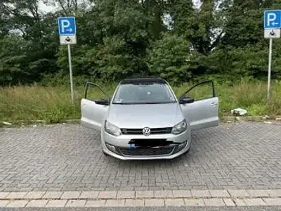 Gebraucht VW Polo Trendline 69 PS (50 kW) 2011 Silber Kleinwagen