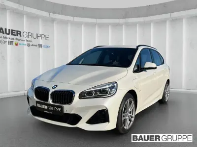 Gebraucht BMW 225 Active Tourer M Sport 224 PS (164 kW) 2020 Weiss Van / Kleinbus