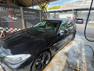 Gebraucht BMW 520 184 PS (135 kW) 2012 Schwarz Limousine