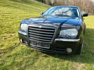 Gebraucht Chrysler 300 227 PS (166 kW) 2010 Schwarz Limousine