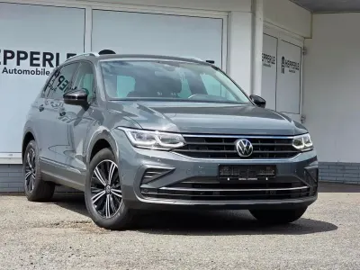 Gebraucht VW Tiguan Active 150 PS (110 kW) 2021 Grau SUV
