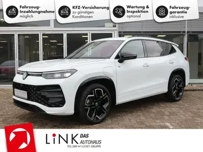 Second-hand VW Tayron R-line 272 CP (200 kW) 2025 Alb SUV