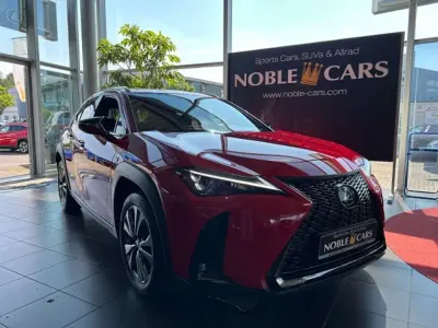 Gebraucht Lexus UX Sport Line 184 PS (135 kW) 2024 Solid red (metallic) SUV