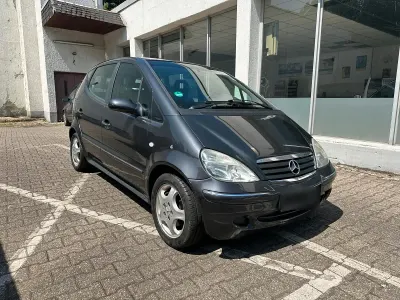 Gebraucht Mercedes A160 101 PS (74 kW) 2001 Schwarz Kleinwagen
