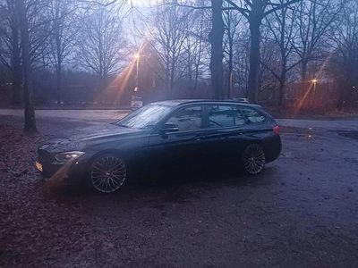 Gebraucht BMW 316 2013 Schwarz Kombi