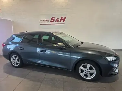 Usata Seat Leon FR 150 CV (110 kW) 2022 Grigio Berlina