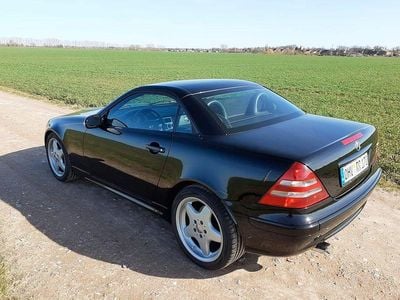 Gebraucht Mercedes SLK200 AMG 163 PS (119 kW) 2000 Schwarz Cabrio
