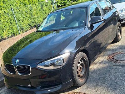 BMW 114