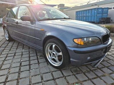 Gebraucht BMW 318 143 PS (105 kW) 2003 Blau Limousine