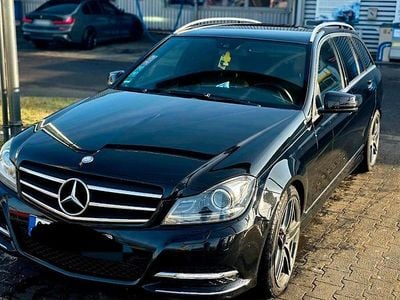 Gebraucht Mercedes C350 272 PS (200 kW) 2013 Schwarz Kombi