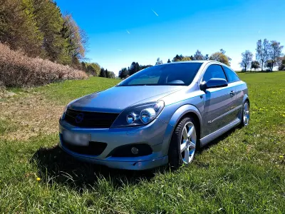 Gebraucht Opel Astra GTC 140 PS (102 kW) 2008 Coupé