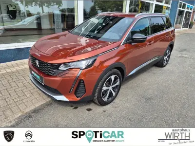 Gebraucht Peugeot 5008 Allure 131 PS (96 kW) 2023 Copper braun SUV