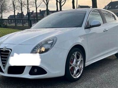 gebraucht Alfa Romeo Giulietta 1.6 mjet 2- Navigation-Klimaautomatik