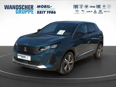 Gebraucht Peugeot 3008 Allure 131 PS (96 kW) 2023 Blauschwarz SUV