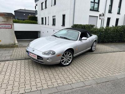 Usata Jaguar XK8 298 CV (219 kW) 2005 Argento Cabrio