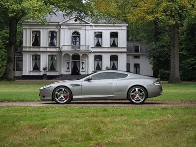 Grau Gebraucht 2008 Aston Martin DB9 | 69.500 €