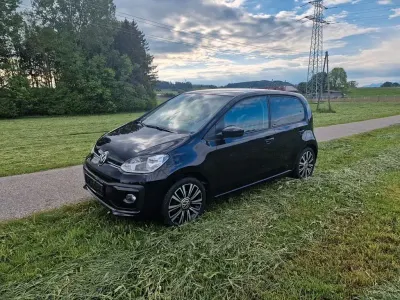 Gebraucht VW up! Beats 75 PS (55 kW) 2017 Schwarz Kleinwagen