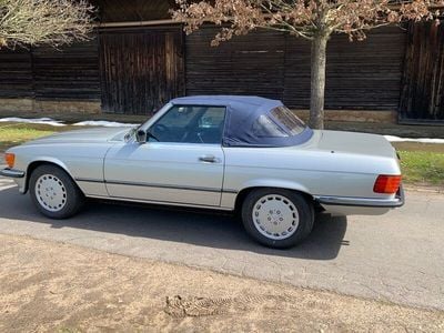 Gebraucht Mercedes 560 230 PS (169 kW) 1989 Silber metallic Cabrio