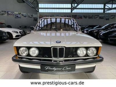Używany BMW 318 Sport Line 98 KM (72 kW) 1980 Biały Coupe