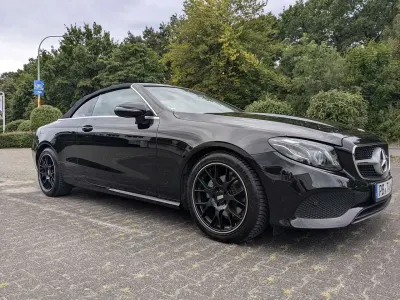Gebraucht Mercedes E220 194 PS (142 kW) 2019 Schwarz Cabrio