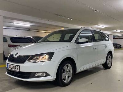 gebraucht Skoda Fabia Combi 1.0 DSG Style DeLuxe