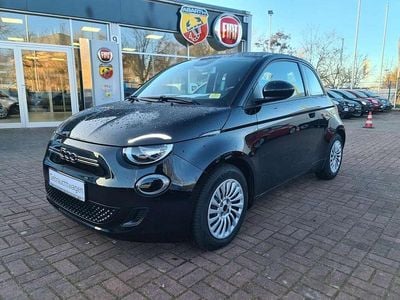 Usata Fiat 500e Action 69 kW (95 CV) 2022 Nero Berlina
