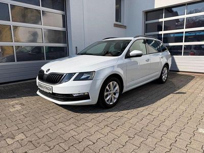 Gebraucht Skoda Octavia Ambition 150 PS (110 kW) 2019 Weiß Kombi