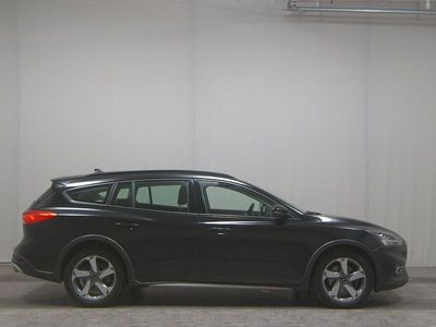 Gebraucht Ford Focus Active 150 PS (110 kW) 2020 Schwarz Kombi