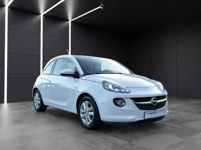 Usado Opel Adam 87 HP (63 kW) 2018 Branco Citadino