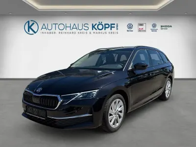 Gebraucht Skoda Octavia Tour 150 PS (110 kW) 2025 Schwarzmagic perleffekt Kombi