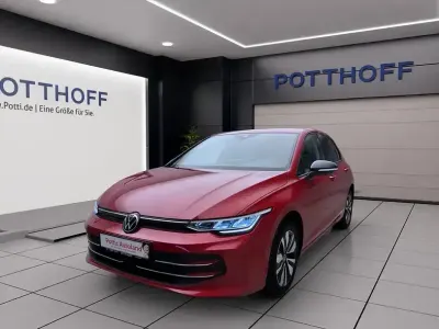 Gebraucht VW Golf VIII Goal 150 PS (110 kW) 2024 Kings red metallic Limousine