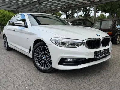 Gebraucht BMW 530 Sport Line 252 PS (185 kW) 2018 Weiß Limousine