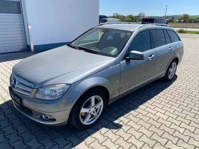 Gebraucht Mercedes C200 Avantgarde 136 PS (100 kW) 2010 Grau Kombi