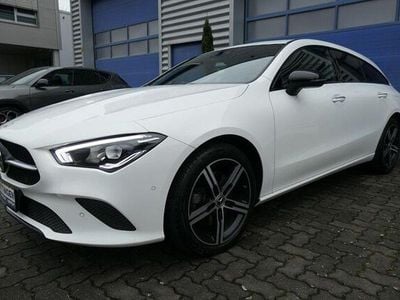 Gebraucht Mercedes CLA220 Shooting Brake Progressive 190 PS (139 kW) 2021 Weiß Kombi