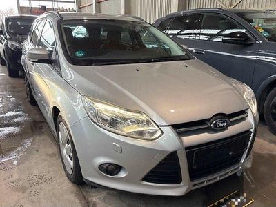 Gebraucht Ford Focus Trend 116 PS (85 kW) 2012 Grau Kombi